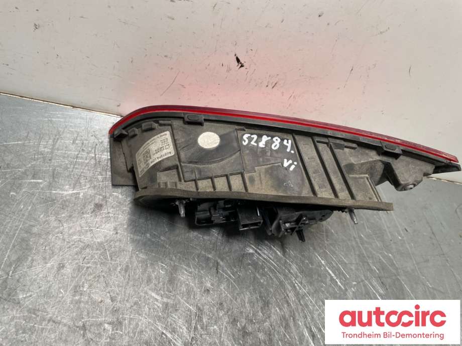 Baklykt venstre indre til Audi A3 2016-2020 (Type III, Fase 2)  (8V4945075|)