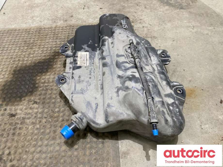 AdBlue tank til Mercedes Vito 2014-->> (W447) (W447) (...|A4474700115|A 447 470 01 15|)