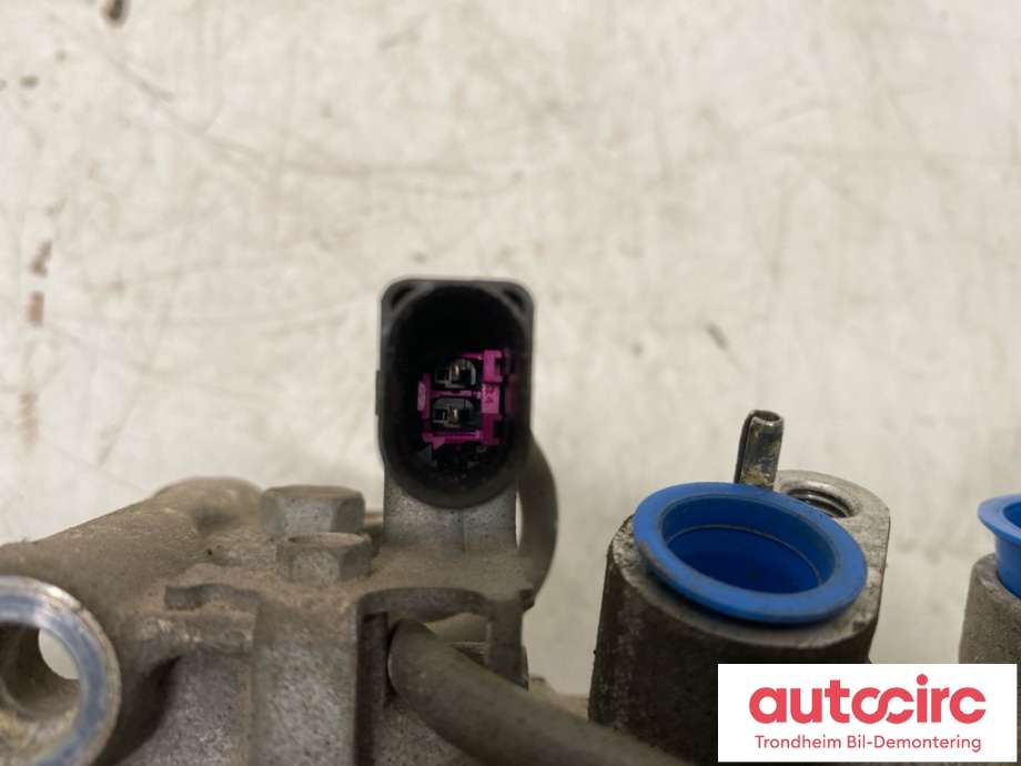Aircondition kompressor til VW Amarok 2016-2022 (Type I, Fase 2)  (DENSO|2H6820803|)