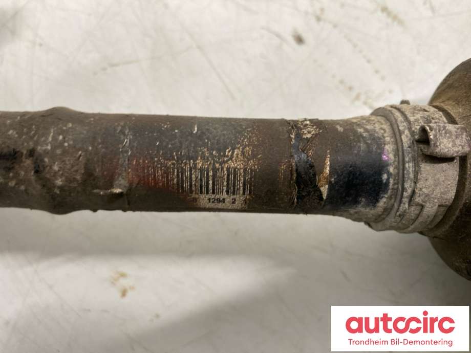 Drivaksel venstre foran, diesel/automat til VW Amarok 2016-2022 (Type I, Fase 2)  (2H0407271D|2H0407271DX|)