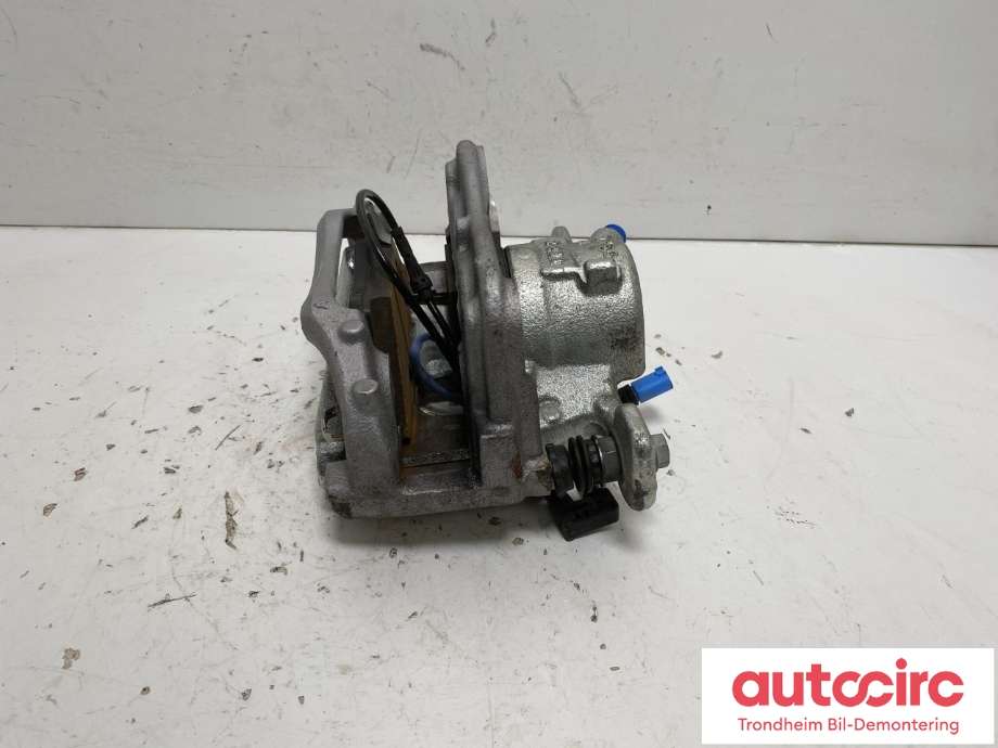 Bremsecaliper venstre foran til BMW iX2 2024-->> (34108837097|)