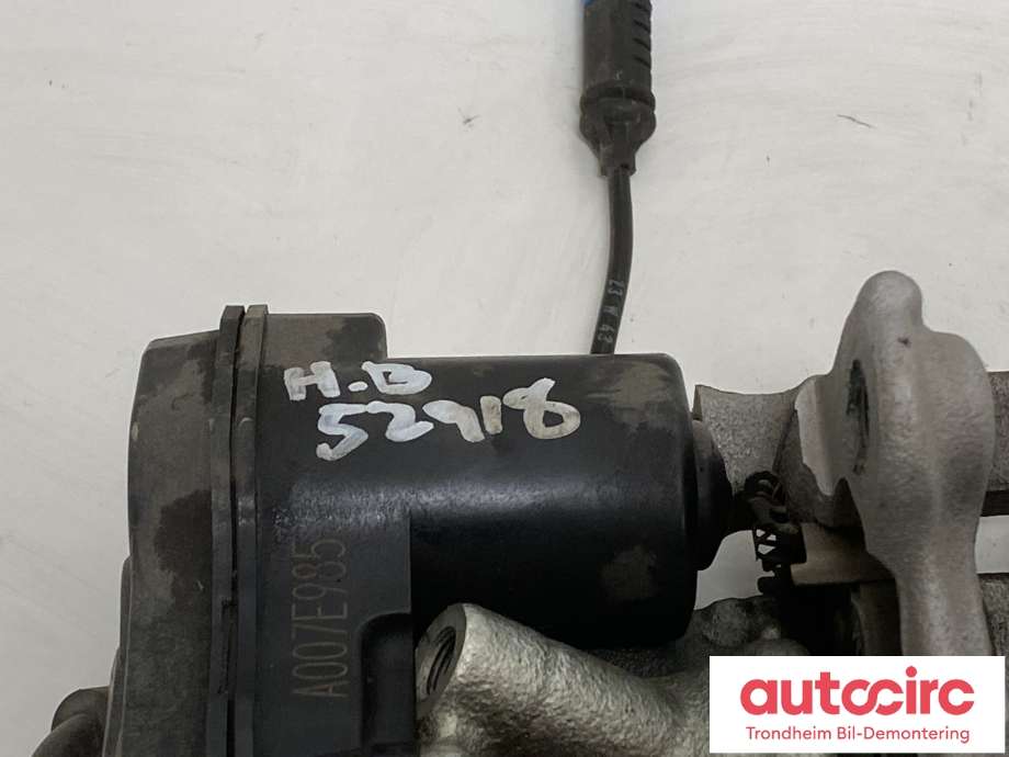 Bremsecaliper høyre bak, elektrisk til BMW iX2 2024-->> (34208837110|34 20 8 837 110|8837110)