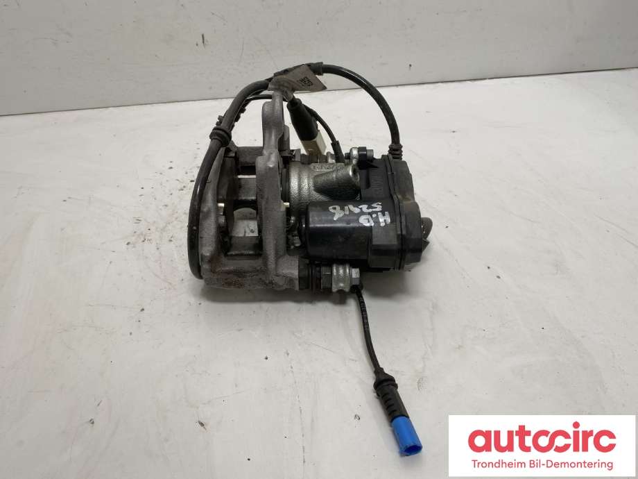 Bremsecaliper høyre bak, elektrisk til BMW iX2 2024-->> (34208837110|34 20 8 837 110|8837110)