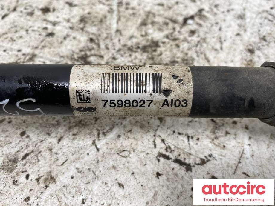 Drivaksel venstre foran, bensin/automat til BMW X3 2010-2017 (F25) (F25) (..|7598027|31608675013|)