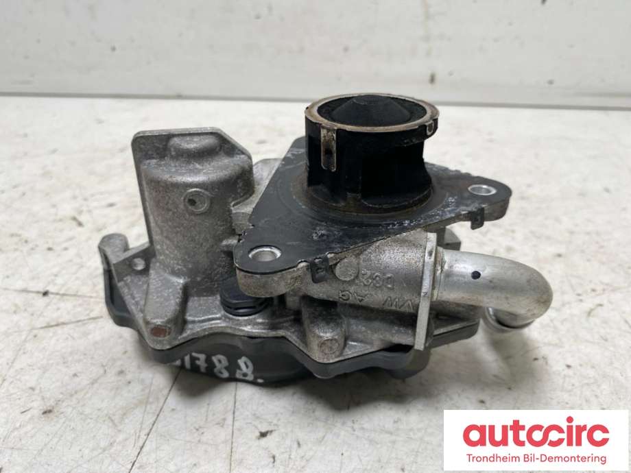 EGR-ventil til Škoda Octavia 2013-2016 (Type III, Fase 1)  (VALEO|04L131501S|V29062884|)