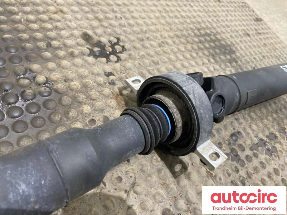 Mellomaksel bakre til BMW X5 2018-->> (G05) (G05) (...|26109845181|)