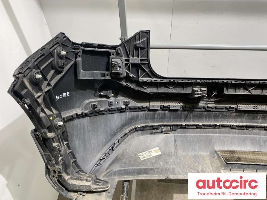 Støtfanger bak til Audi Q2 2016-->> (..|81A 807 067 A|)