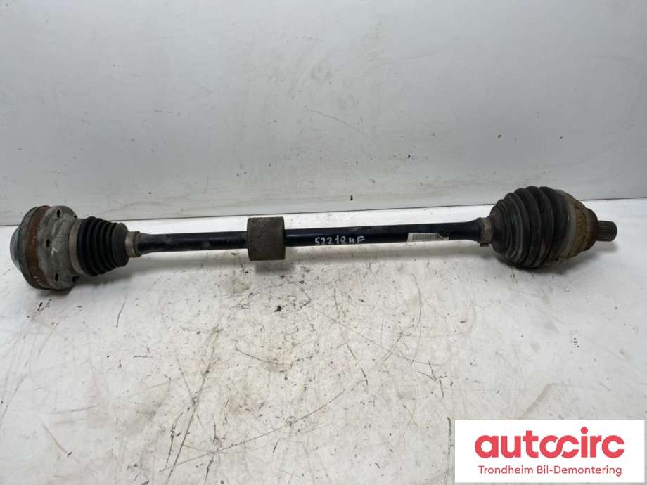 Drivaksel høyre foran, bensin/automat til Audi Q2, 2016-->>  (..|5Q0407272DD)