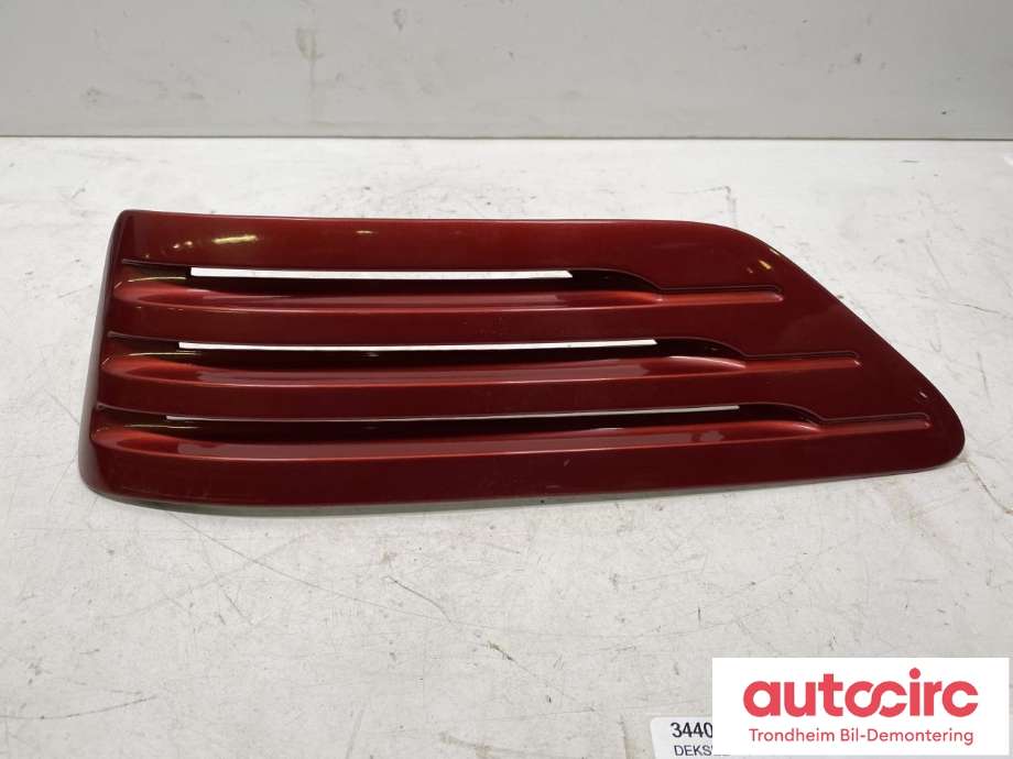 Deksel til Toyota Land Cruiser 90, 1996-2002 (62905-60030)