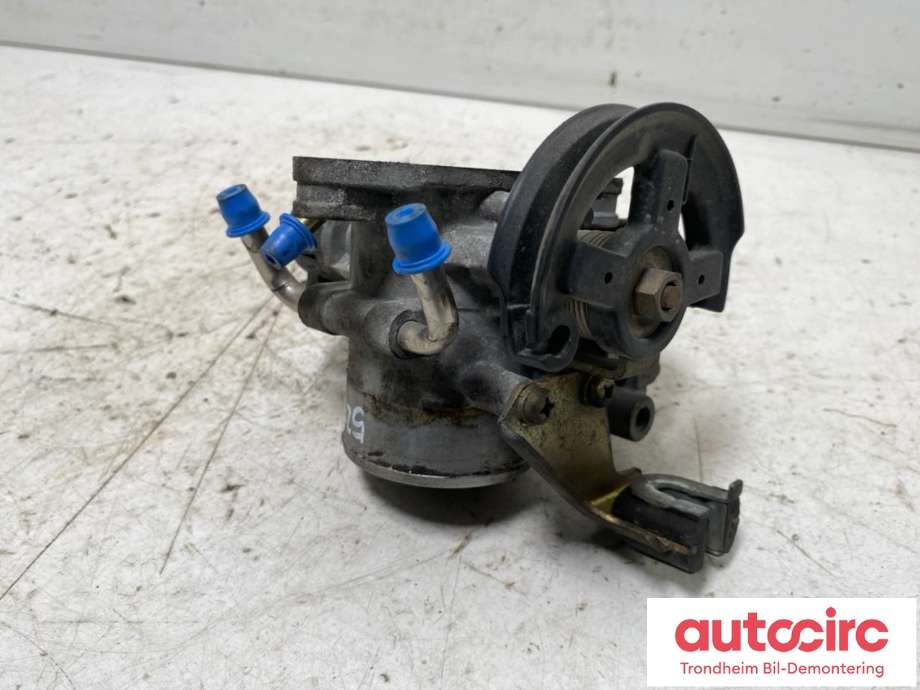 Spjeldhus til Toyota RAV4 2000-2006 (Type II)  (...|2221028040|2221028100|)