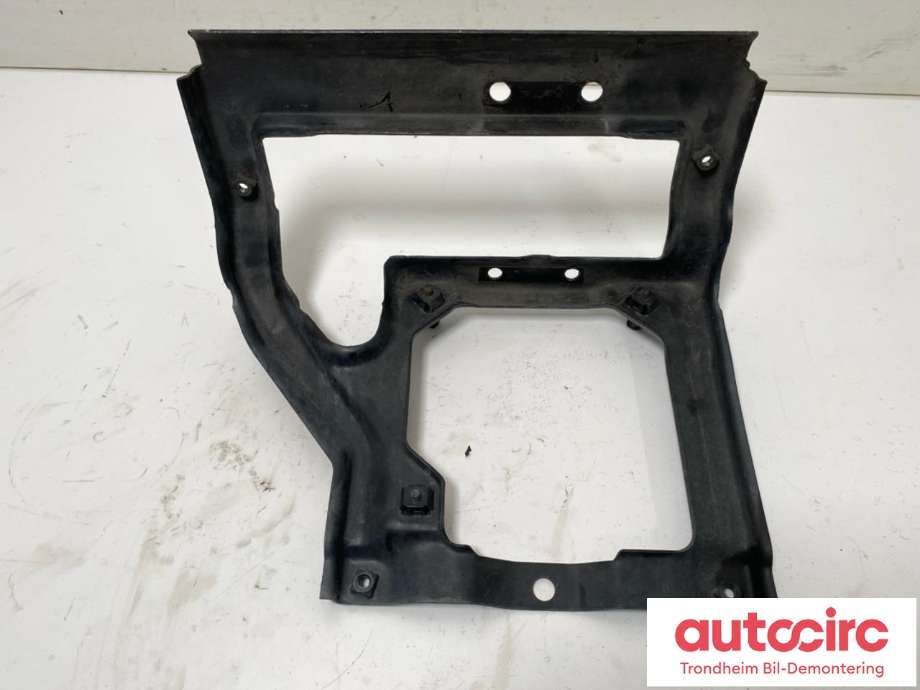 Frontplate øvre til Mercedes S-Klasse 2005-2013 (W221) (W221) (...|A 221 620 00 72|)