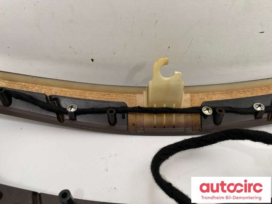 Lister til Mercedes S-Klasse 2005-2013 (W221) (W221) (..|A2215409107|A 221 540 91 07|)
