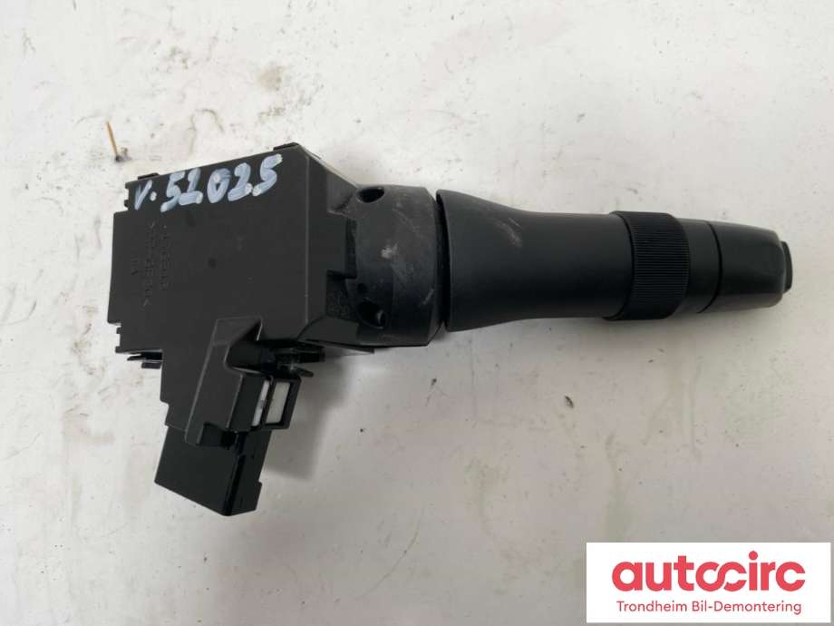 Bryter blink til Isuzu D-Max 2017-2020 (Type II, Fase 2)  (...|17G516|)