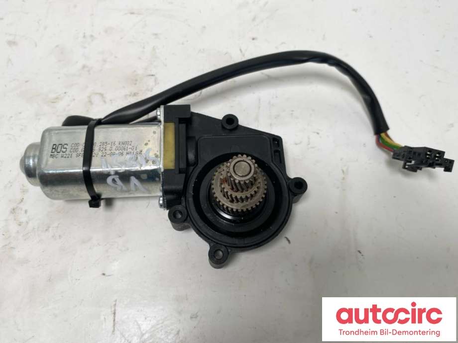 Ruteheis, kun motor, venstre bak til Mercedes S-Klasse, 2005-2013 (W221) (W221) (..|A2218203142)
