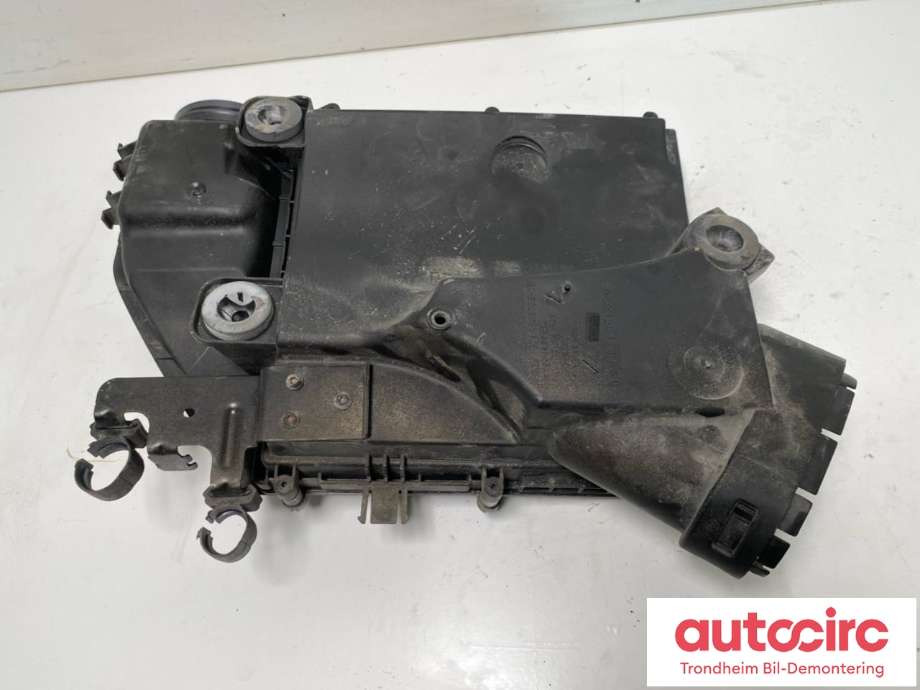 Luftfilterboks til BMW X4 2014-2018 (F26) (F26) (BMW|13717583725|1371 7571355|)