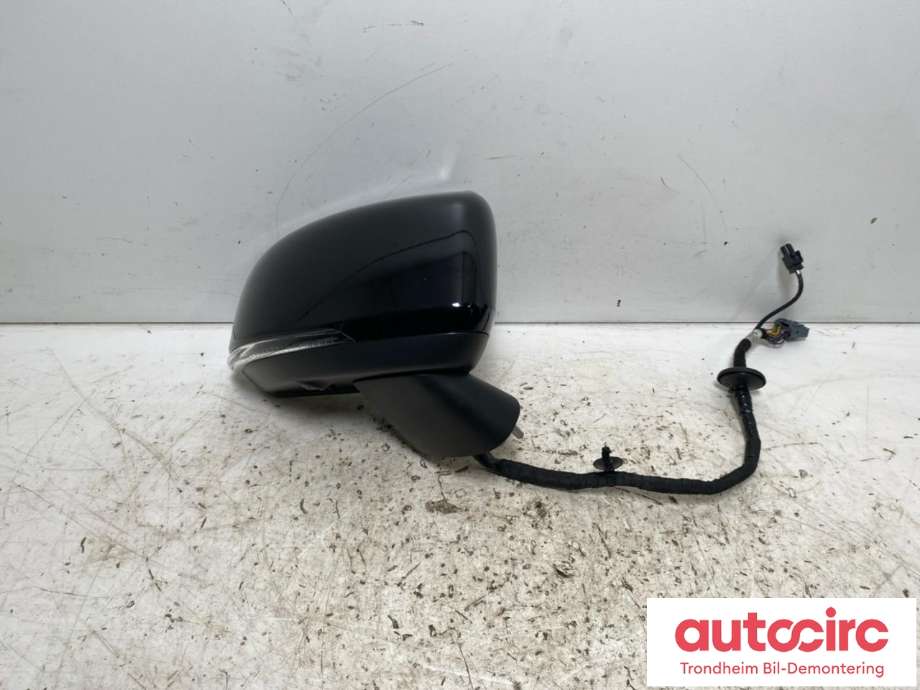 Speil høyre til Volvo XC40 2018-2024  (...|31477685|)