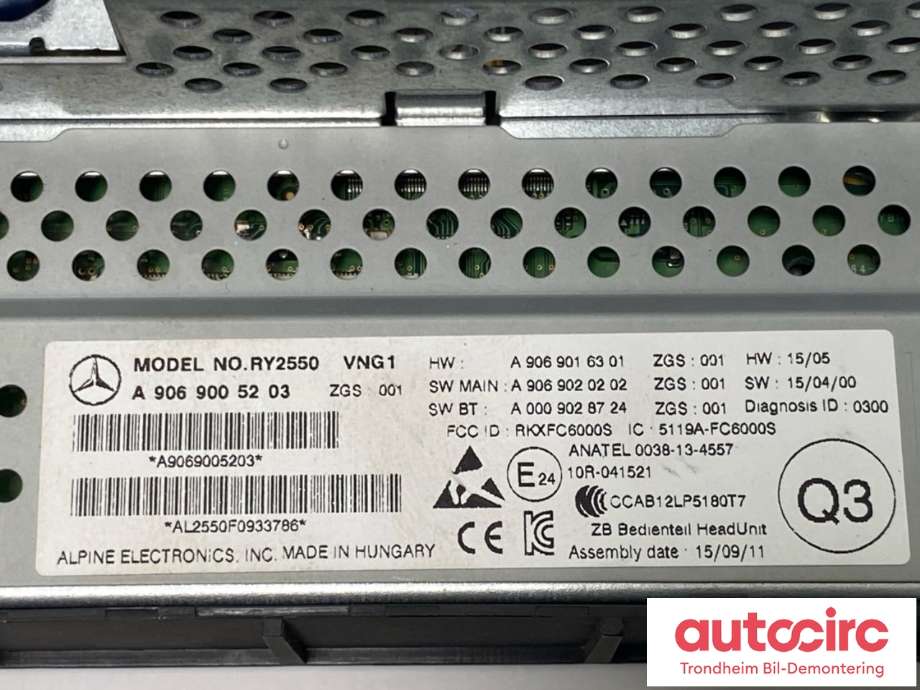 Bilstereo navigasjon betjeningspanel til Mercedes Sprinter 2013-2018 (Fase 2) (906) (906) (ALPINE ELECTRONICS|A 906 900 52 03|A 906 900 32 03|)