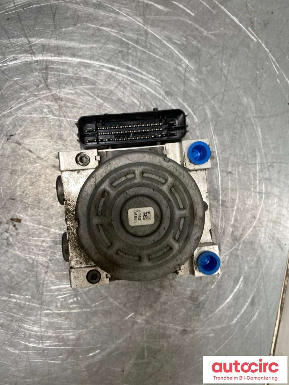 ABS sentral til Ford Mondeo 2014-2019 (Type V, Fase 1) (2183036|EG9C-2C405-NH|)