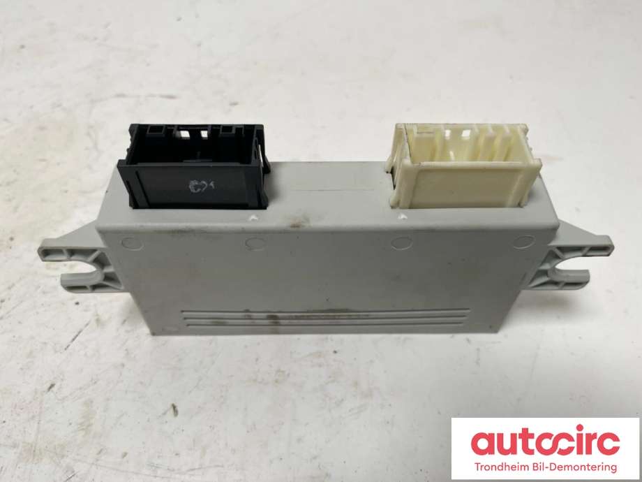 Styreenhet takluke til BMW 3-Serie 2005-2011 (E90/E91/E92/E93) (E90/E91/E92/E93) (SIEMENS|61359137054|9137054|)