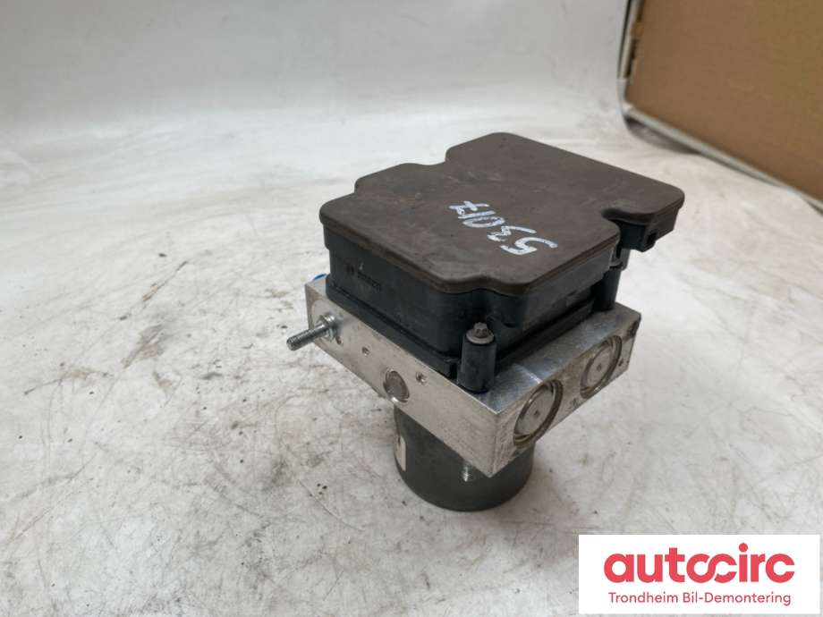 ABS sentral til Mercedes Vito 2014-->> (W447) (W447) (A4479001517|A4479001617|)