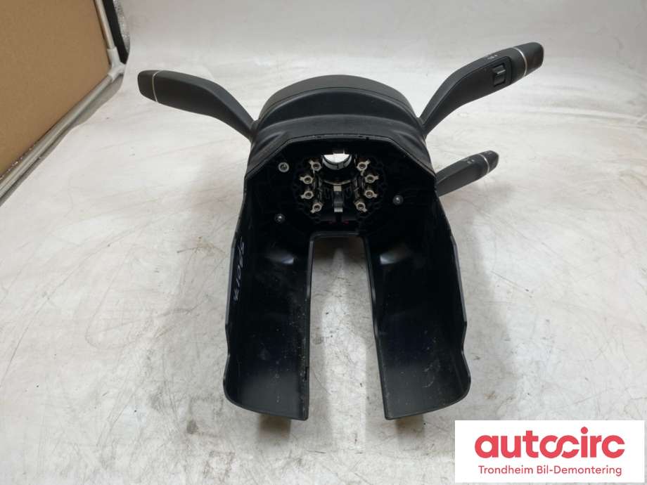 Bryter combi til Mercedes Vito 2014-->> (W447) (W447) (A2469004520|)