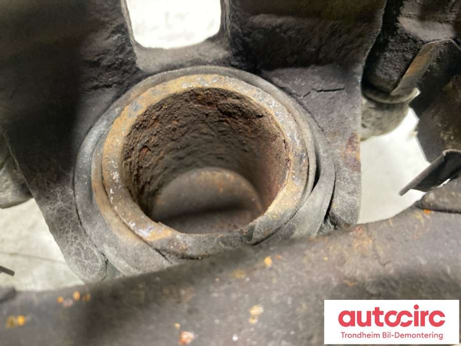 Bremsecaliper høyre bak til Mitsubishi Pajero 2007-2016 (Type IV, Fase 1) (4605A450|)