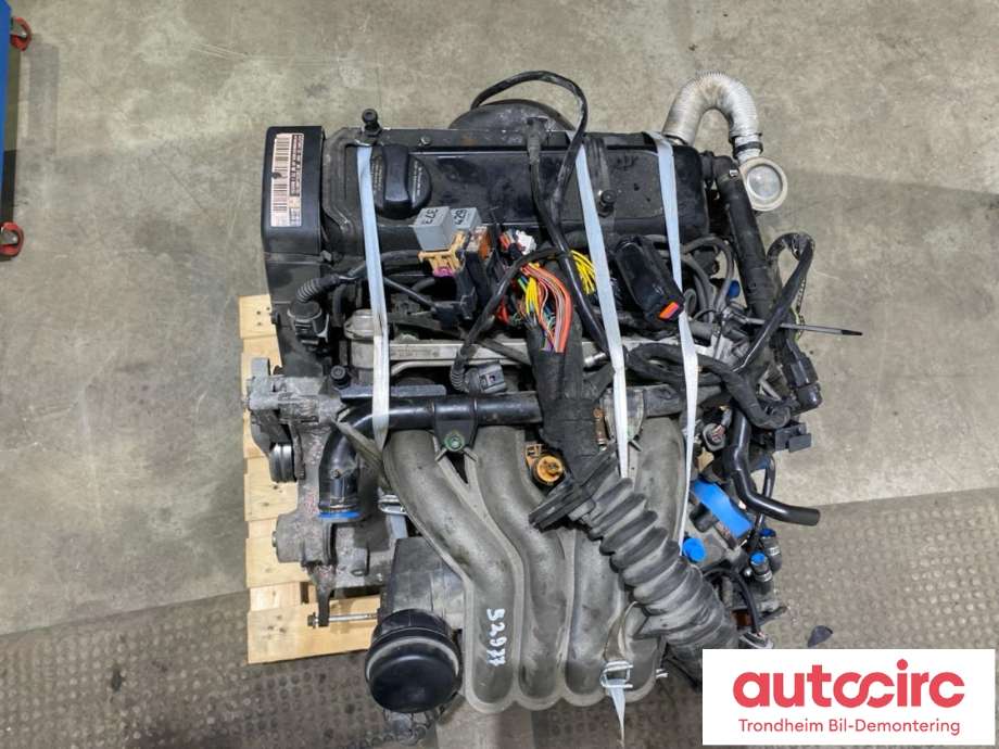 Motor bensin til VW Passat 2001-2005 (B5,3BG) (B5,3BG) (AZM|06A 100 107 PX|06B 103 351 C|06B 103 265 AX)