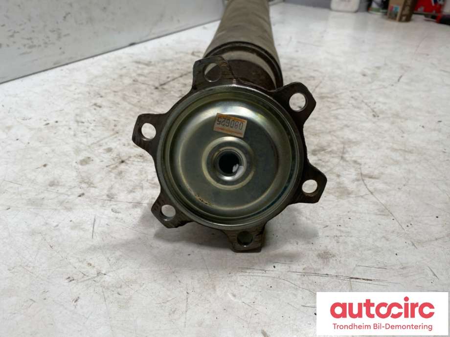 Mellomaksel bakre til Mitsubishi Pajero 2007-2016 (Type IV, Fase 1)  (MR581616|)