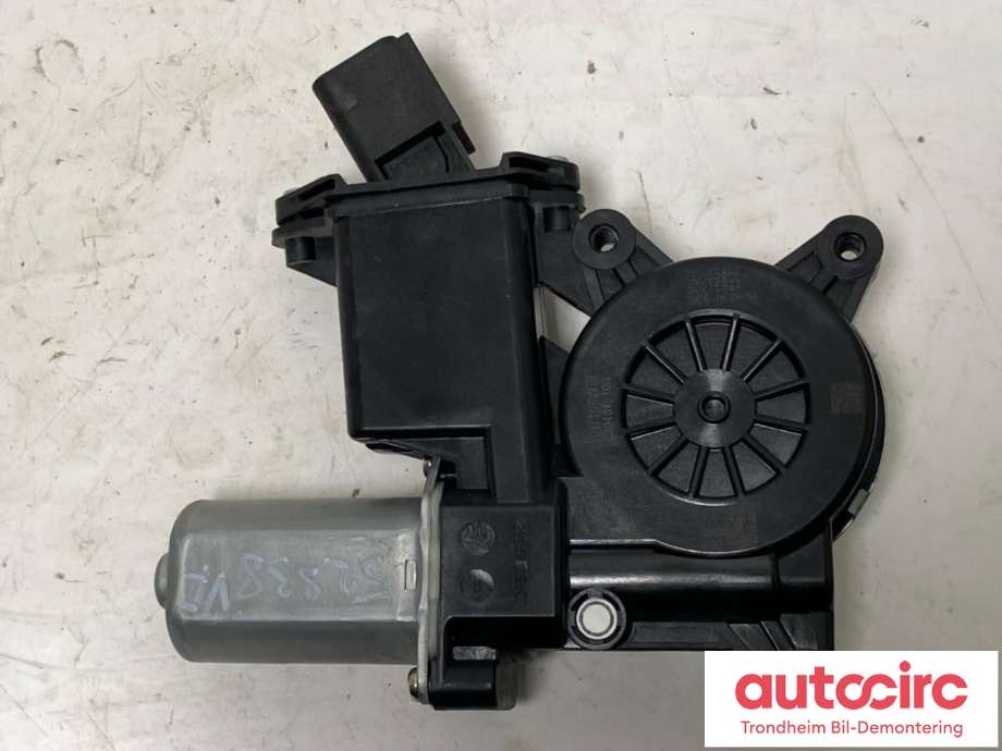 Ruteheis, kun motor, venstre foran til Opel Astra K 2015-->>  (BROSE|C39401-100|13406673|)