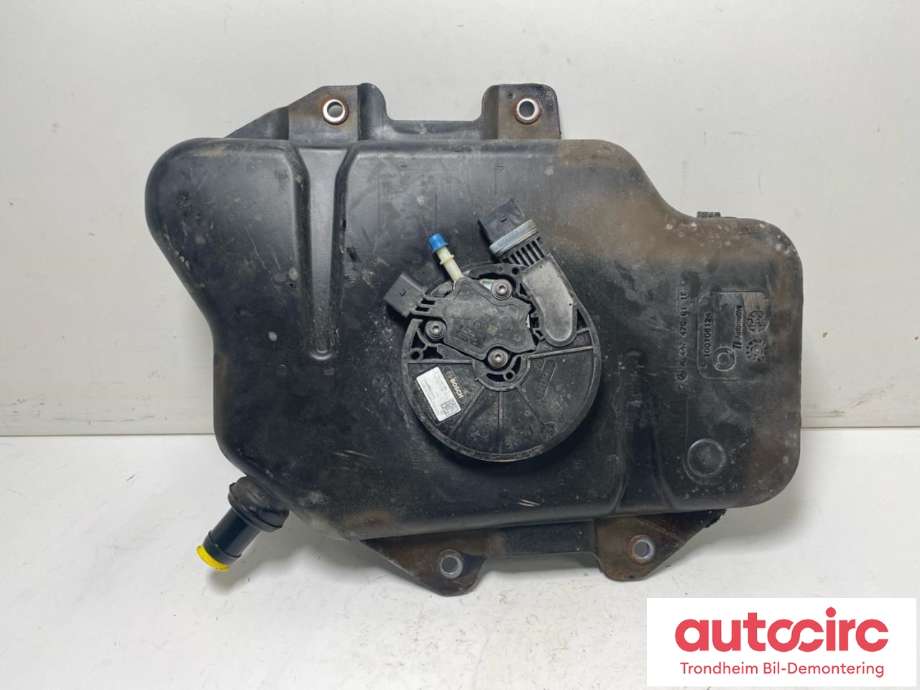 AdBlue tank til Mercedes Vito 2014-->> (W447) (W447) (...|A4474700115|A 447 470 01 15|)