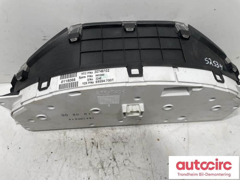 Instrumentpanel til Volvo V70 2005-2007 (Type II, Fase 2)  (36050543|69594-700T|8602885|30746102|)