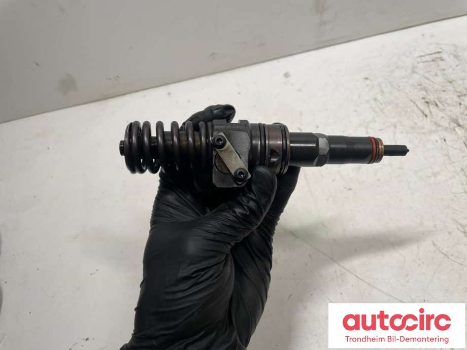 Dyse innsprøyting diesel til Škoda Octavia 2005-2008 (Type II, Fase 1)  (BOSCH|038 130 073 AG|038 130 079 GX|)