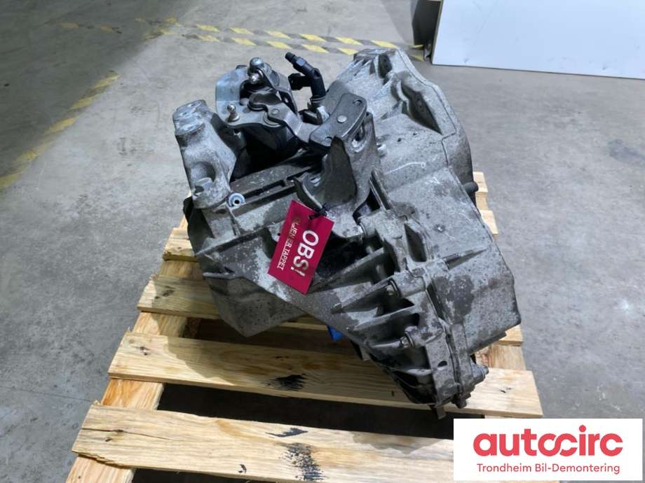 Girkasse manuell 6-trinn til Opel Zafira Tourer 2012-2018  (55582881|55599691|55582313)