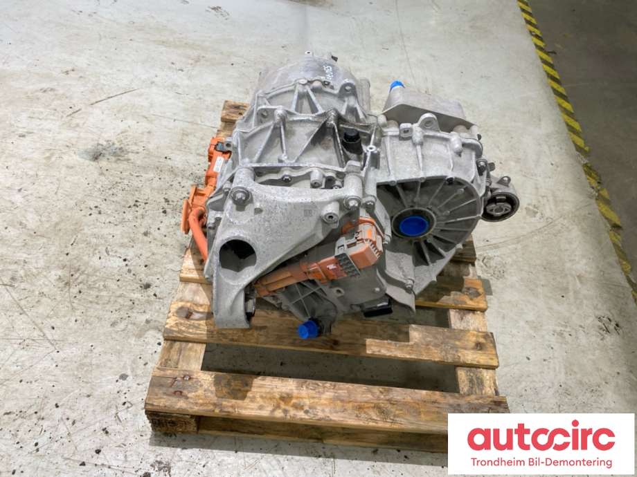 Motor elbil bak til Tesla Model 3 2024-->> (Fase 2)  (1672096-00-C|1672096-00-D|)