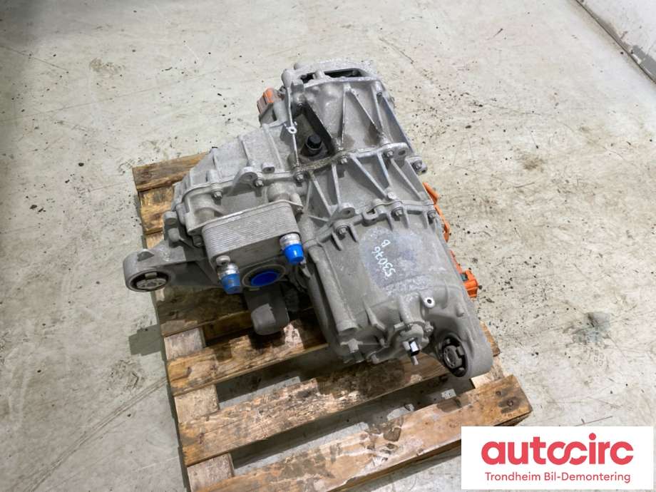 Motor elbil bak til Tesla Model 3 2024-->> (Fase 2)  (1672096-00-C|1672096-00-D|)