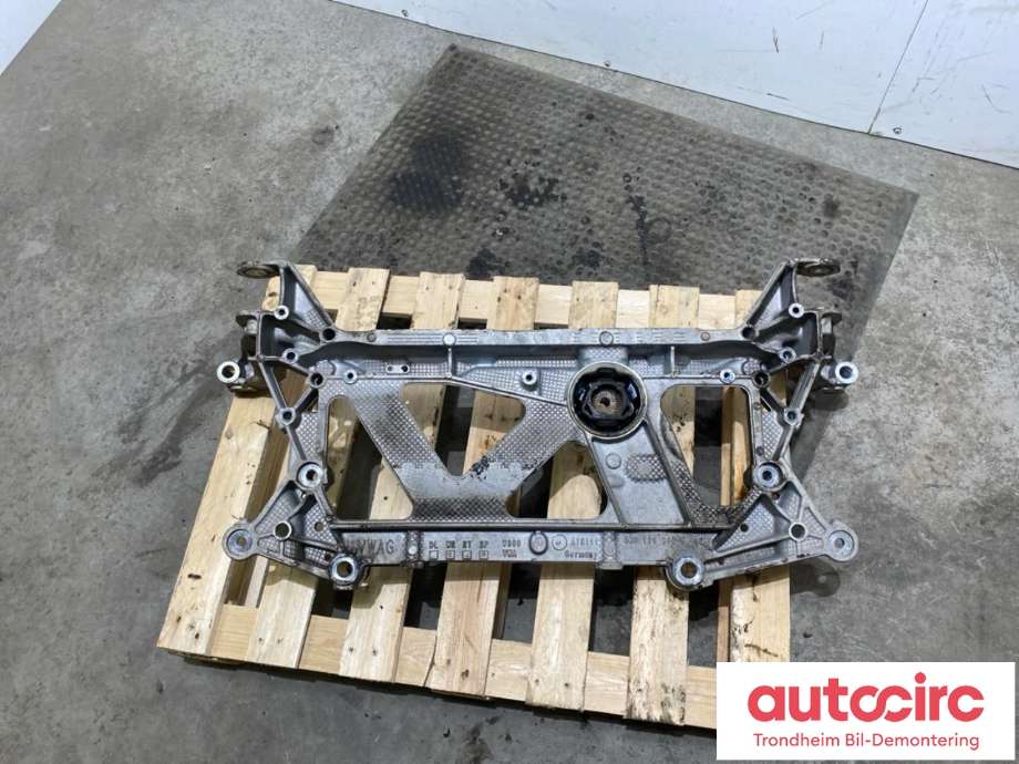 Travers foran hoved til Audi A3 2016-2020 (Type III, Fase 2) (...|5Q0 199 369 G|3Q0 199 369 E|)