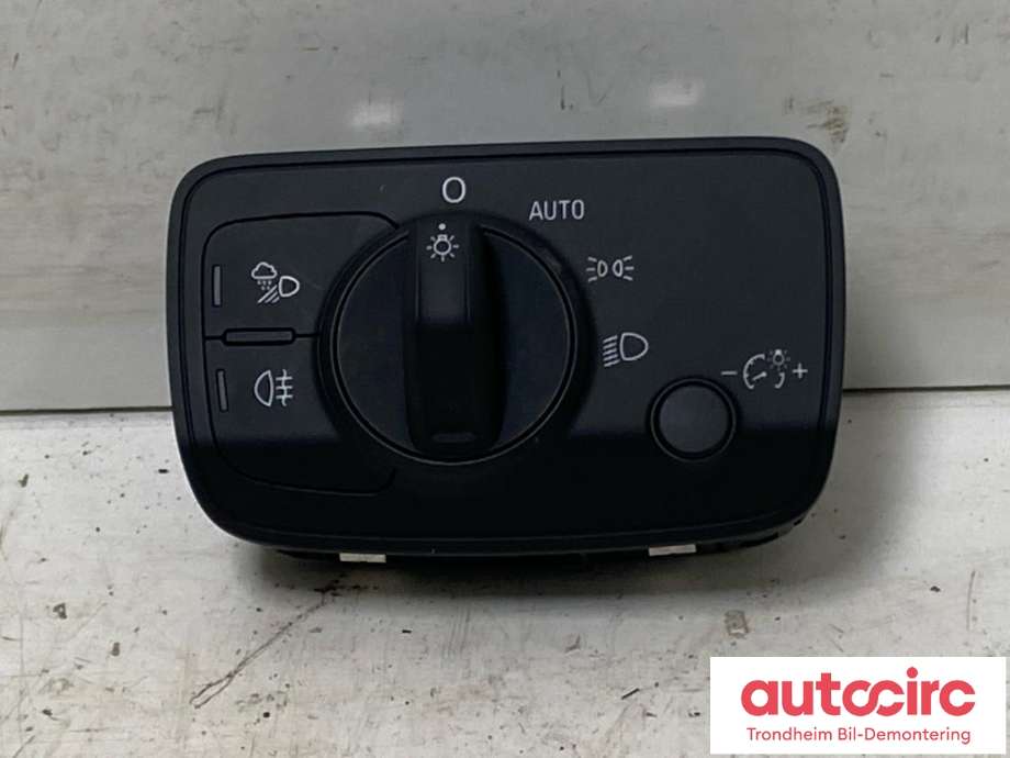 Bryter lys til Audi Q2, 2016-->>  (..|8V0941531AQ)