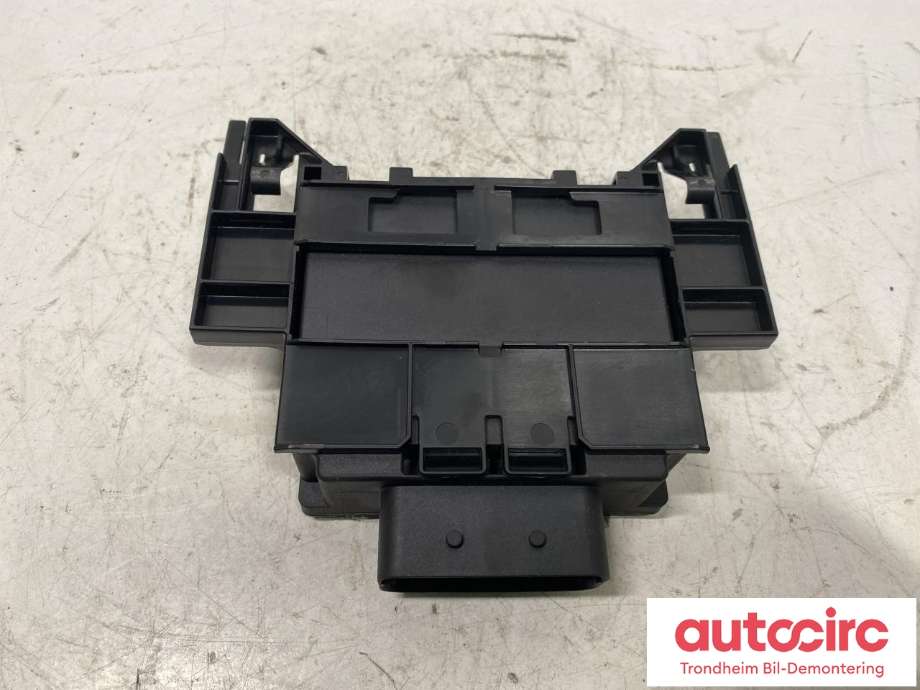 Spenningsregulator til VW Transporter / Caravelle 2009-2015 (Fase 2) (T5) (T5) (HELLA|3AA919041A|7E0971502B|)
