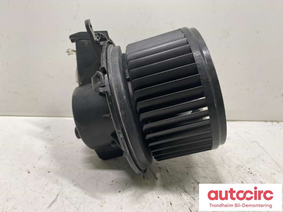 Varmeapparat motor til Peugeot Boxer 2014-->> (Type III, Fase 2) (DENSO|6441 Y1|)