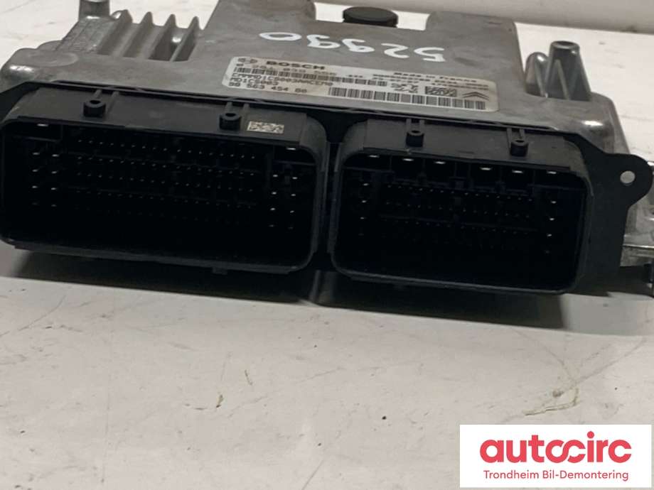 Styreenhet motor til Toyota Proace City 2020-->>  (BOSCH|SU001B4842|0 281 039 556|98 563 454 80)