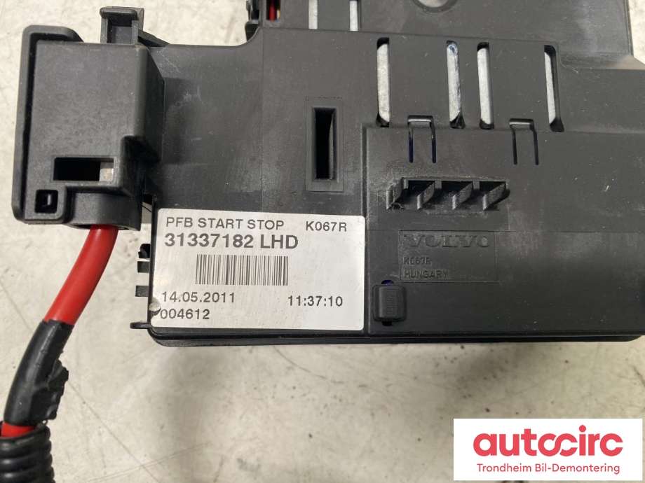 Sikringsboks motorrom til Volvo V70 2007-2013 (Type III, Fase 1)  (DELPHI|31337185|31337182 LHD|)