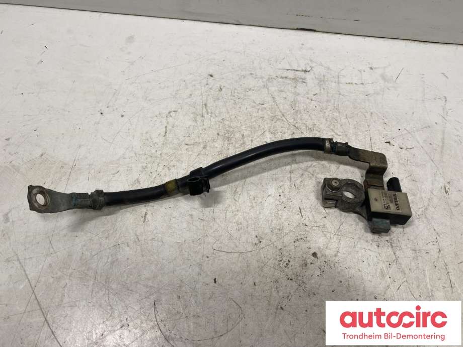 Batterilader kabel til Volvo V70 2007-2013 (Type III, Fase 1)  (HELLA|30659783|31327698|C95YD)
