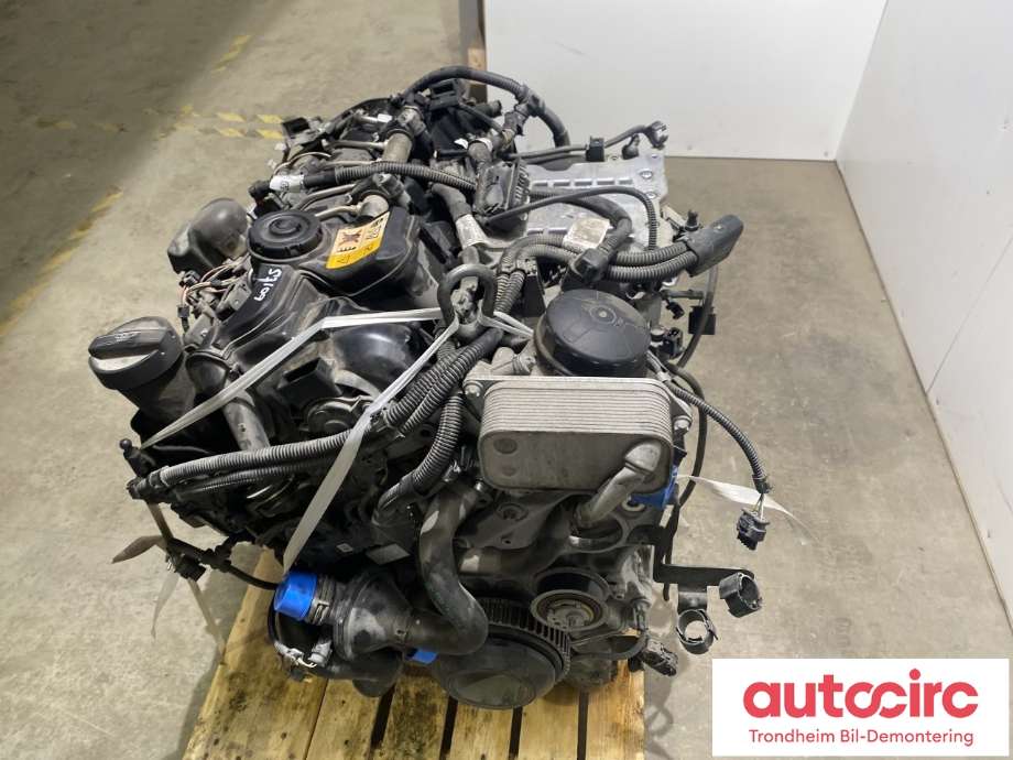 Motor bensin til BMW X5 2013-2018 (F15) (F15) (11002470295|)