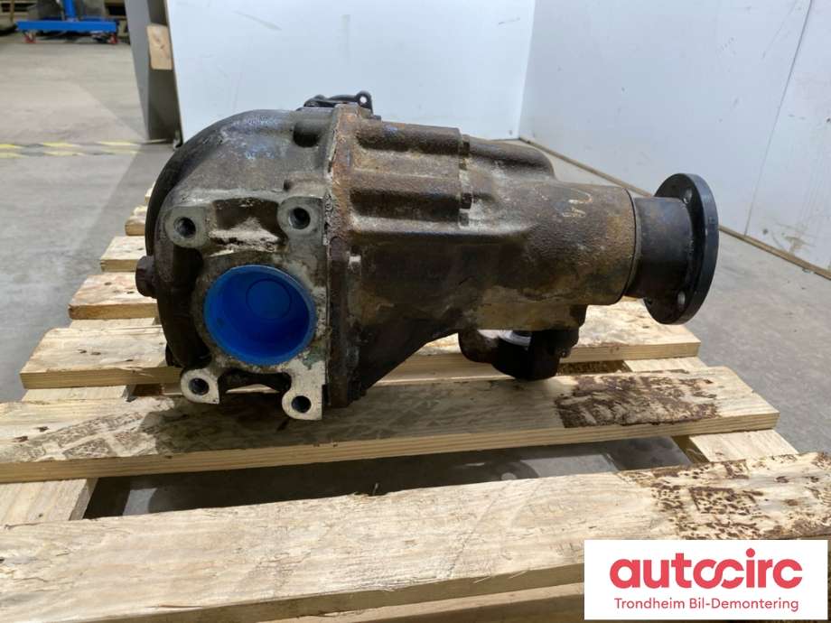 Kardang klokke foran til Isuzu D-Max 2012-2017 (Type II, Fase 1)  (8-98084-280-8|8980842808|)
