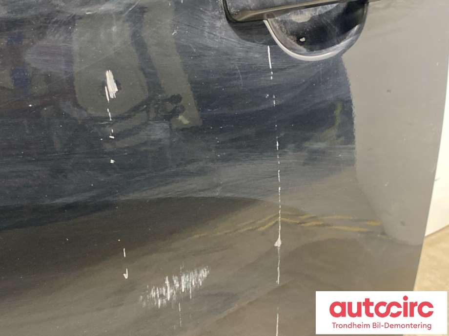 Dør venstre bak til Isuzu D-Max 2012-2017 (Type II, Fase 1)  (8-98108-219-5|8981082195|)