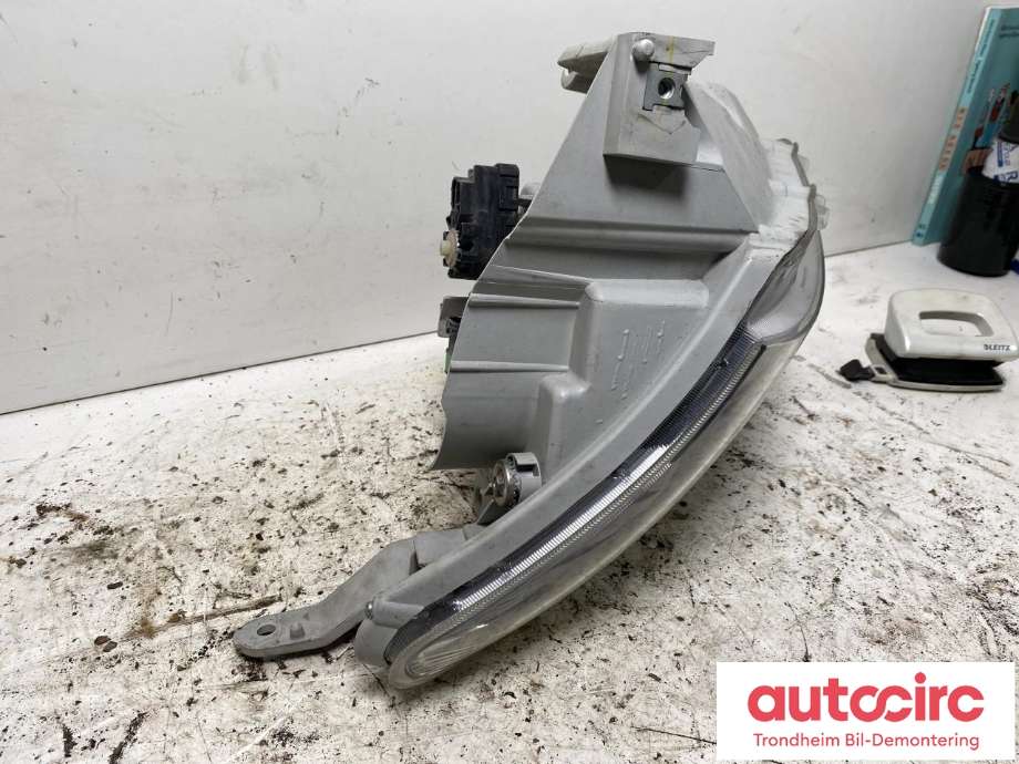 Frontlykt venstre halogen til Isuzu D-Max 2012-2017 (Type II, Fase 1) (...|8-98222-278-2|8982222782|)