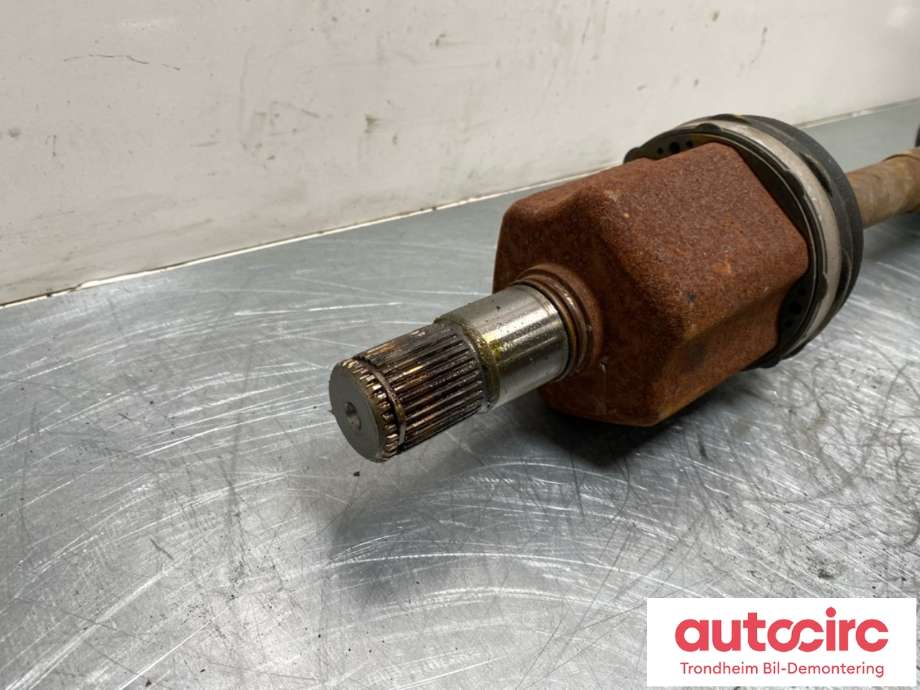 Drivaksel venstre foran, diesel/automat til Ford Edge 2016-2019 (2001244|GT41-3B437-BB|)