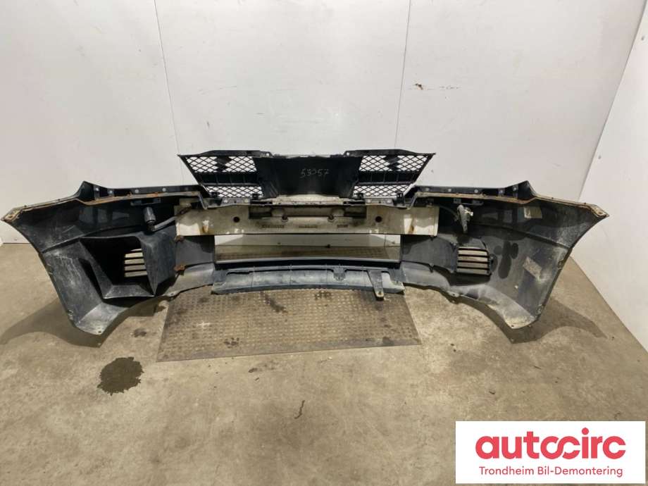 Støtfanger foran til Mitsubishi Outlander 2003-2006 (Type I) (..|MN186471XA|)