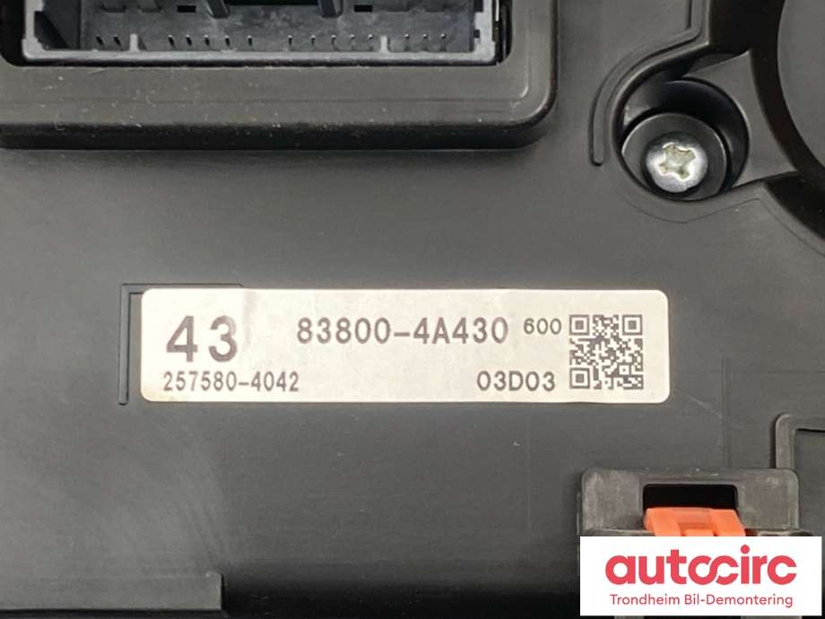 Instrumentpanel til Toyota RAV4 2019-->> (Type V)  (83800-4A430|838004A430|)