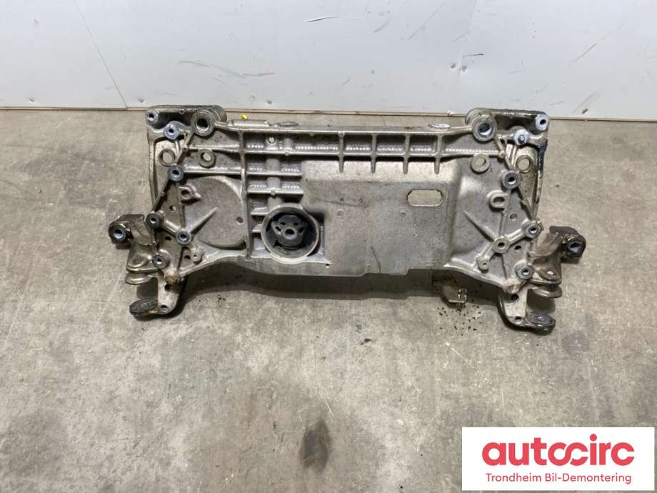 Travers foran hoved til VW Scirocco 2008-2013  (...|1K0 199 313 AL|)
